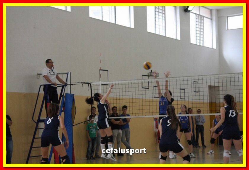 150523 volley 081_tn.jpg